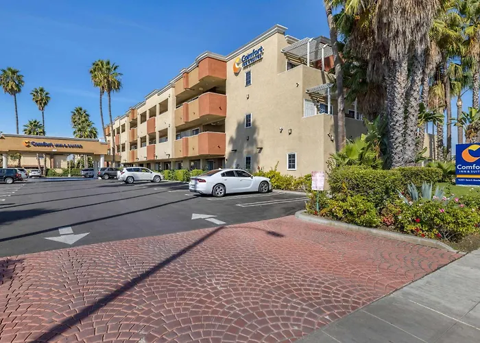 Comfort Inn & Suites Huntington Beach