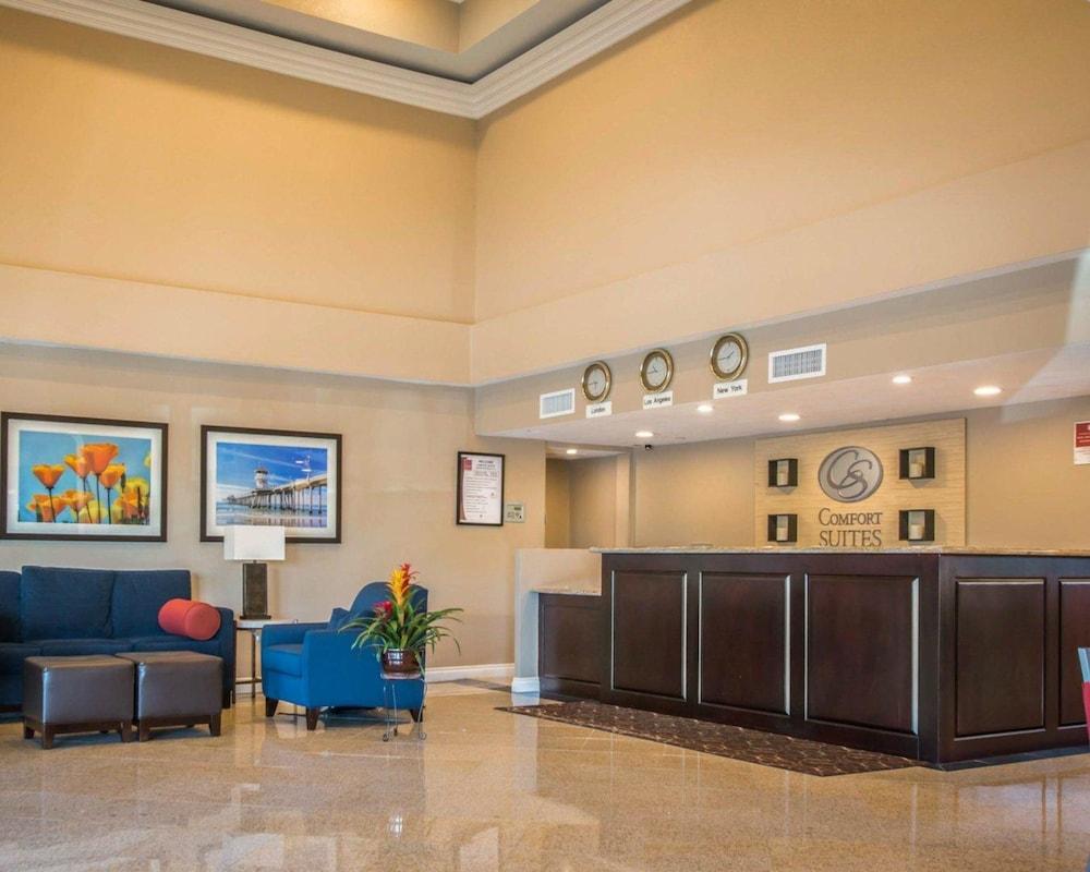 Hotel Comfort & Huntington 3*