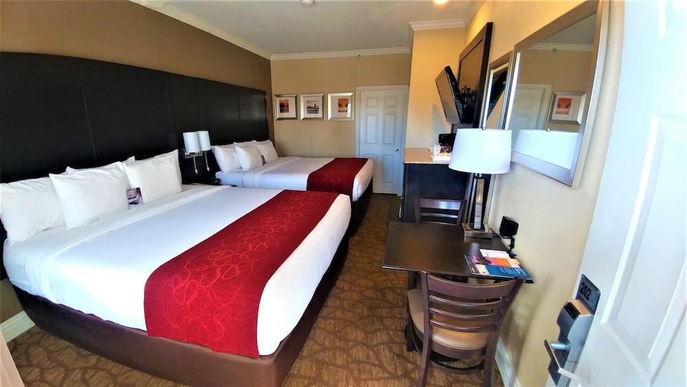 Comfort & Huntington Hotel