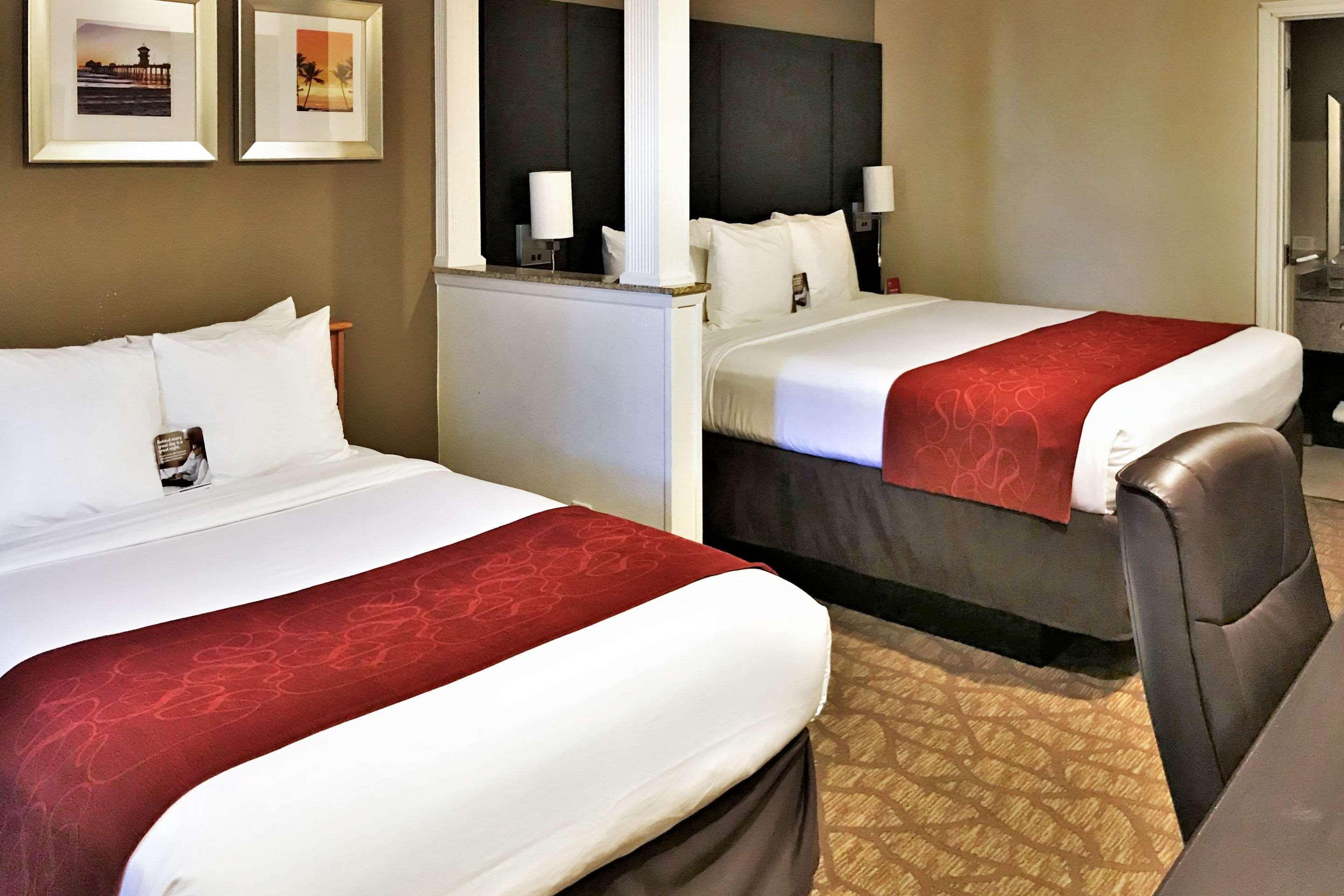 Hotel Comfort & Huntington 3*