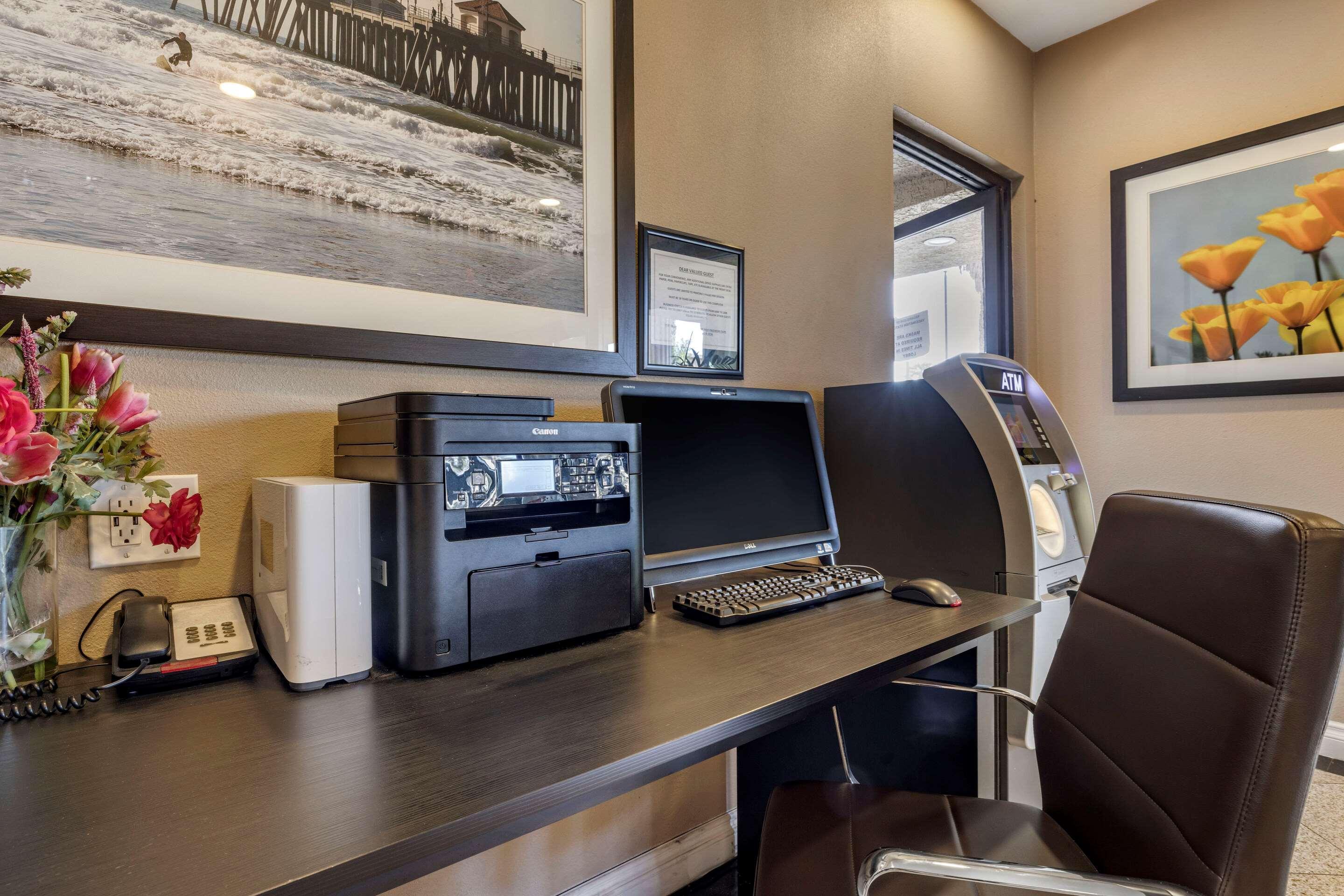 Comfort & Huntington Hotel 3*