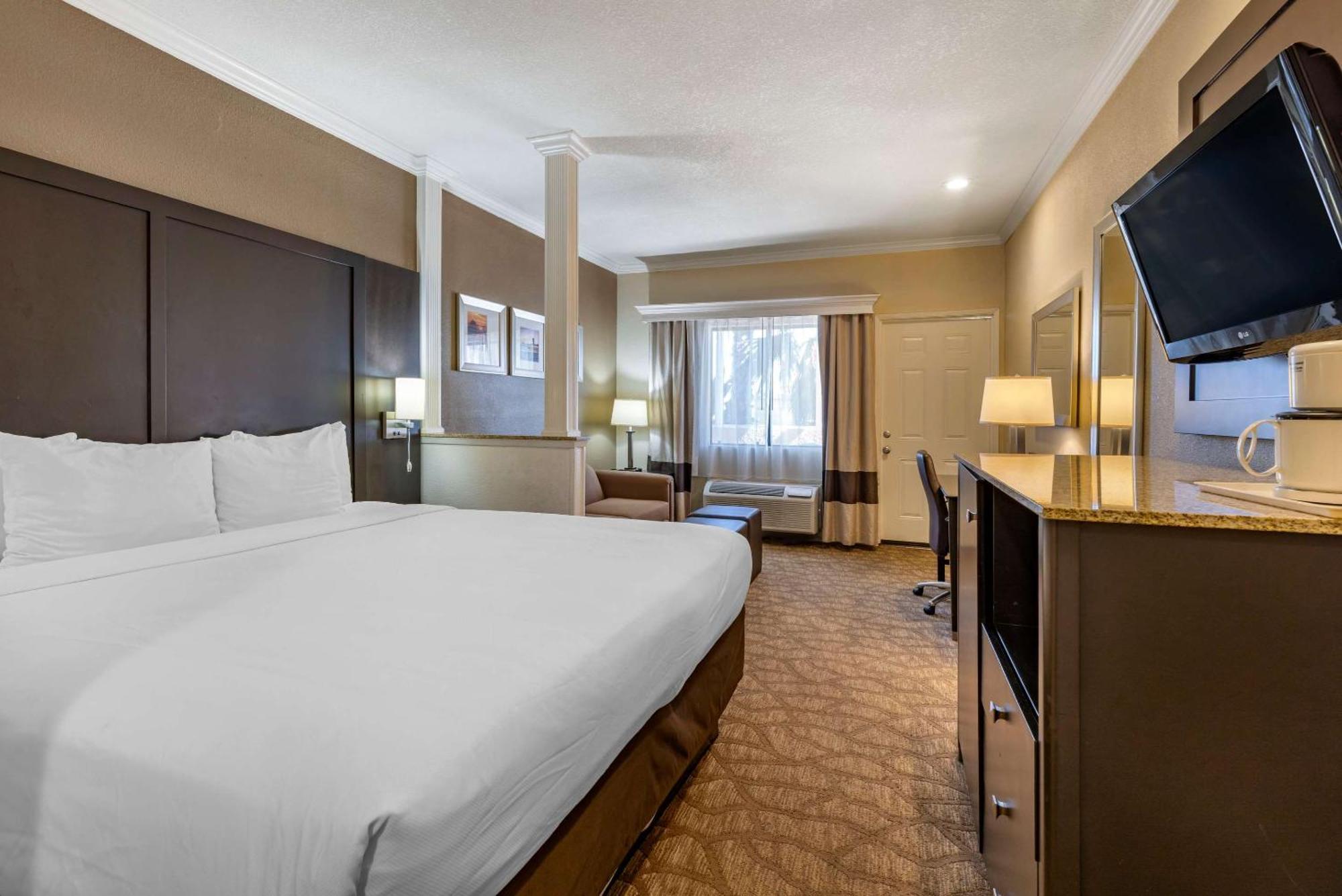 Comfort & Huntington 3*