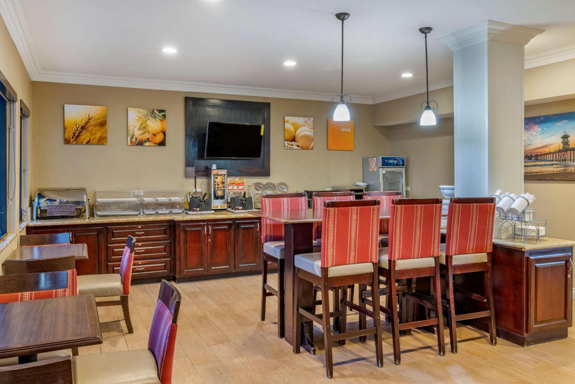 Comfort & Huntington Hotel 3*