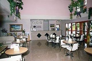 Hotel Comfort & Huntington 3*
