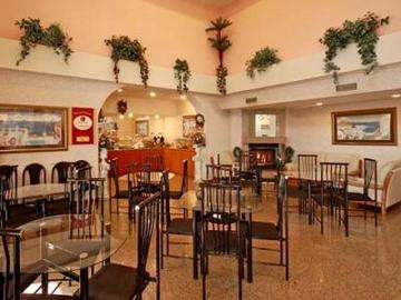 Comfort & Huntington Hotel